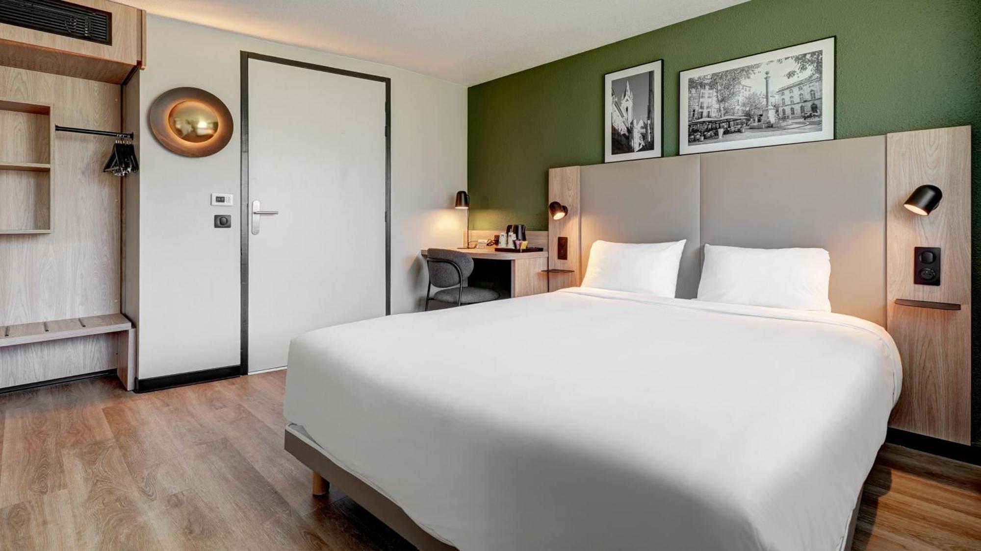 Campanile Nature - Aix En Provence Hotel
