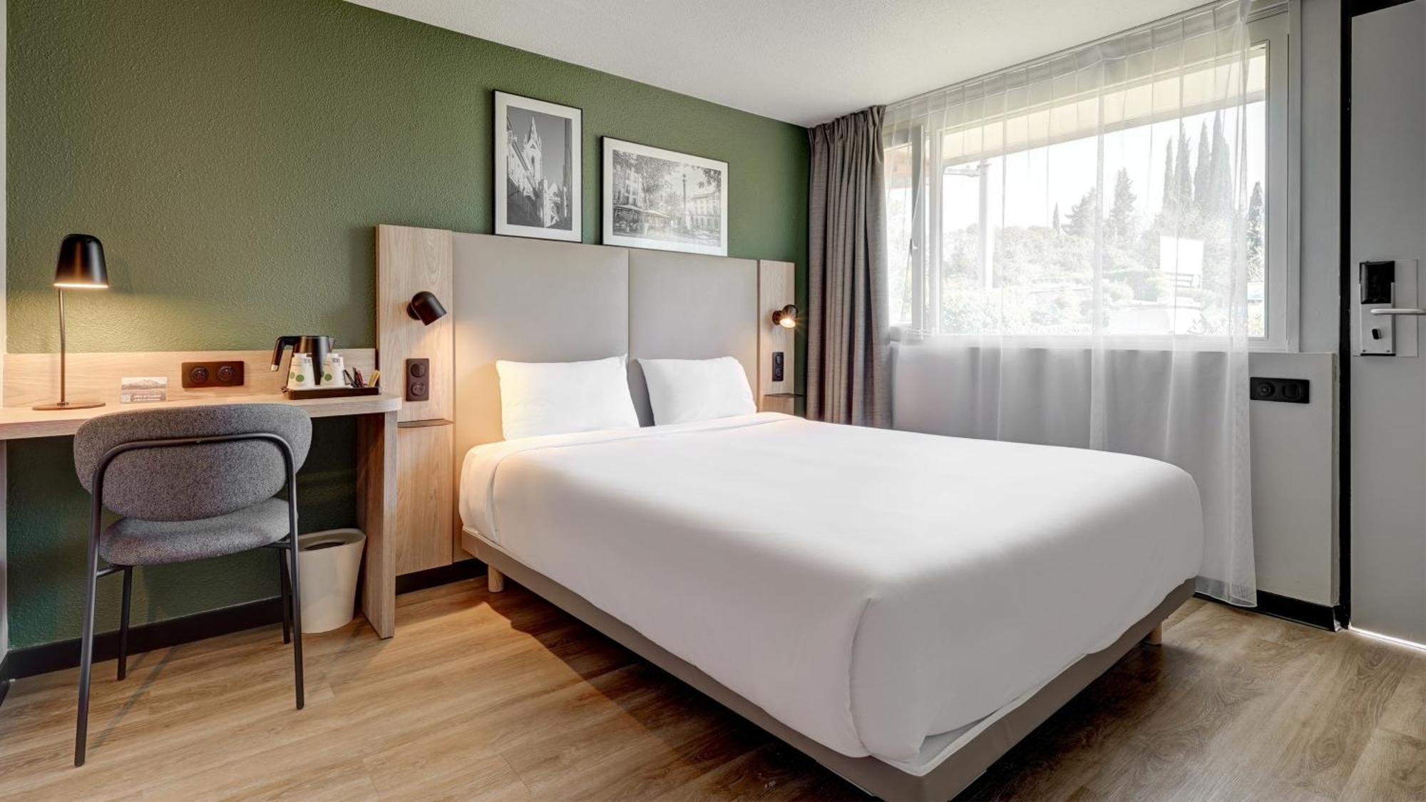 Hotel Campanile Nature - Aix En Provence 3*